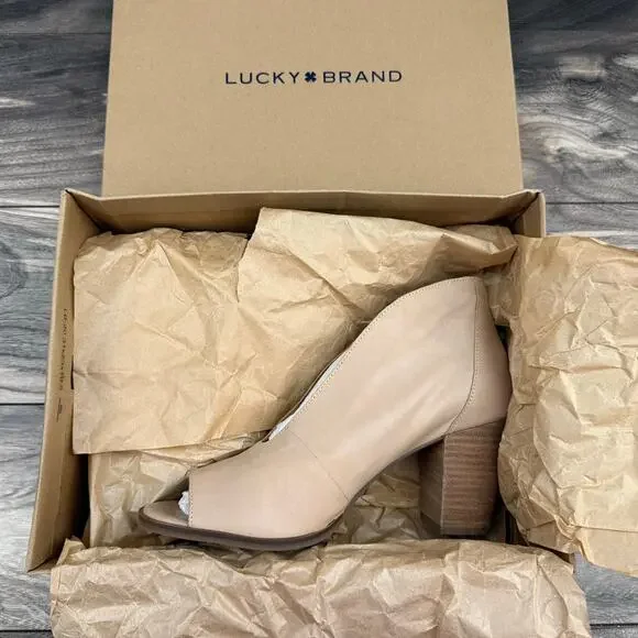 NIB Lucky Brand Joal 9M Leather Deep Notch Open Toe Pump Bootie Shootie Stone - Picture 9 of 12